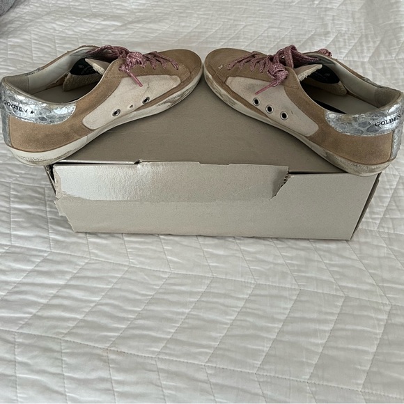 (SOLD) Golden Goose Sneakers - Picture 12 of 16